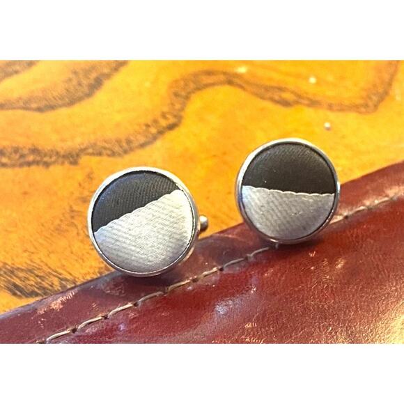 VTG Silver Tone Cufflinks with Black and White Fabric Inserts - Picture 2 of 3